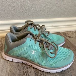 Hotelkalingaashok Women's Champion Mule Sneakers Kalinga